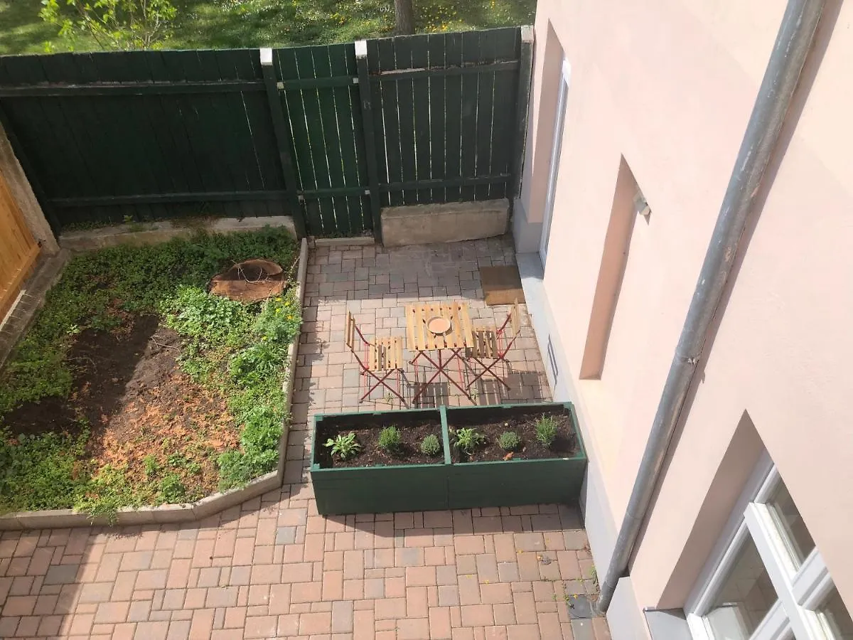 2 Zimmer Apartment Mit Terrasse! Schoenbrunn-Naehe Wien