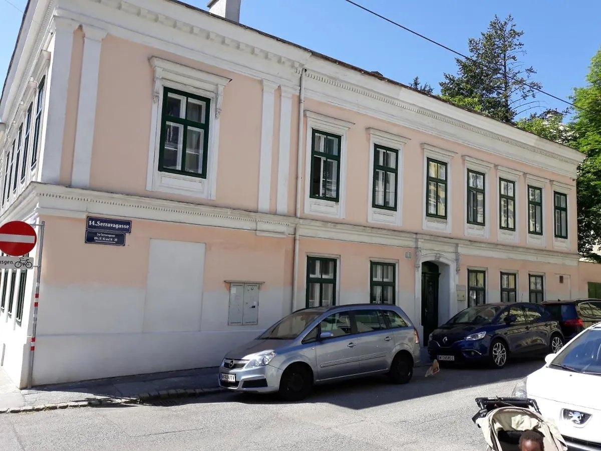 2 Zimmer Apartment Mit Terrasse! Schoenbrunn-Naehe Wien Österreich